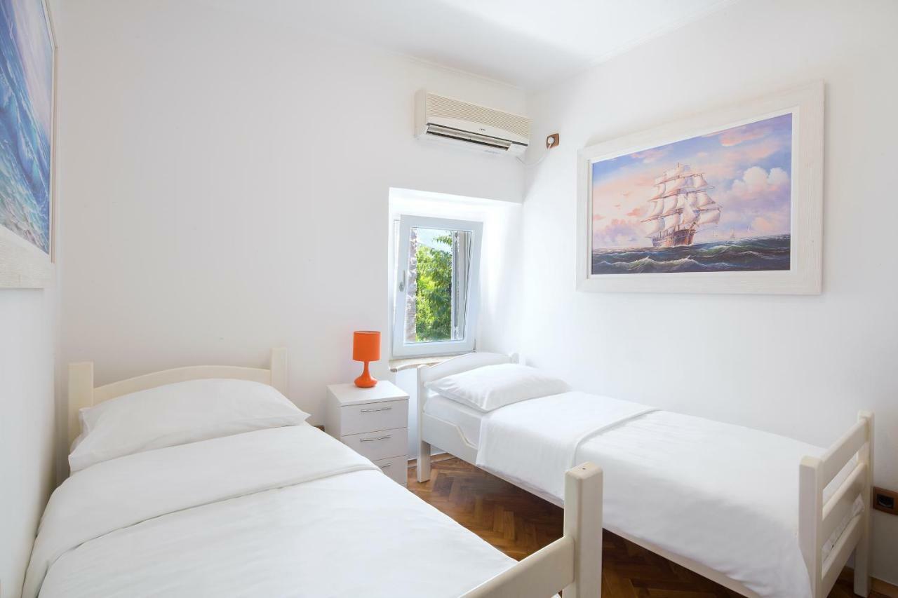 Apartment Kovacevic Old Town บุดวา ภายนอก รูปภาพ