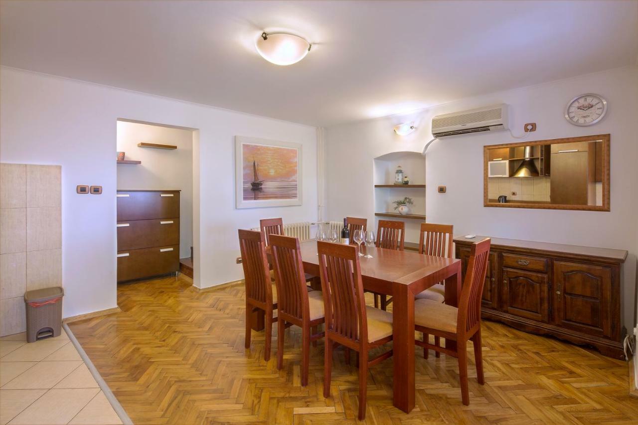 Apartment Kovacevic Old Town บุดวา ภายนอก รูปภาพ